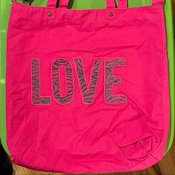 Pink Love Aeropostale shoulder tote bag - Picture 1 of 3